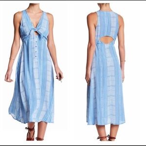 Nordstrom Lush Tie Front Midi Dress